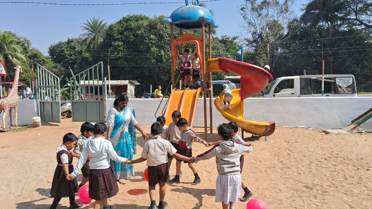 School Image 11